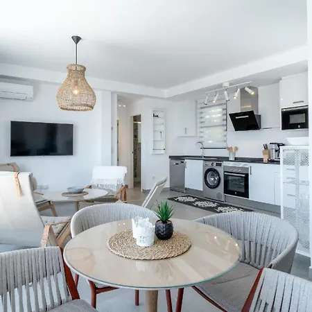 Fuer 4 Personen Ca 80 Qm In Nerja, Andalusien Costa Del Sol Lejlighed